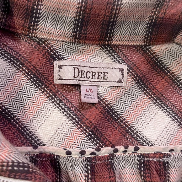 🎉Host Pick!🎉 DECREE plaid cropped jacket. Size large. 🧥 - Picture 4 of 6